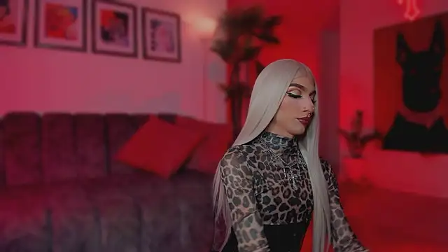 Taylor  foxxx online show from 03/10/26, 01:10