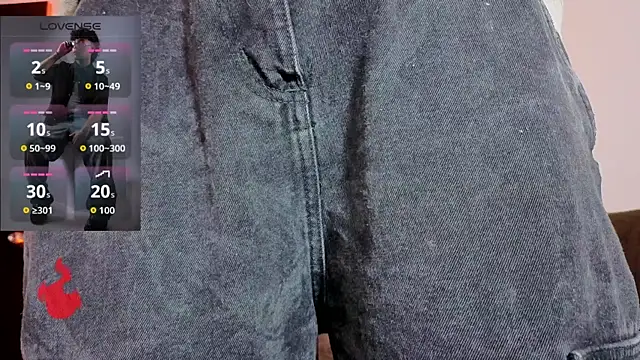 Snapshot of GaelOconner chatting on 11/07/25, 02:11 GaelOconner online show from 11/07/25, 02:11