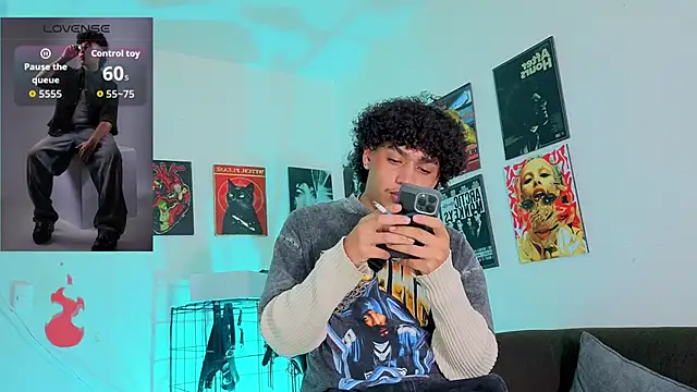 Snapshot of GaelOconner chatting on 11/13/25, 01:48 GaelOconner online show from 11/13/25, 01:48