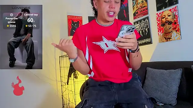 Snapshot of GaelOconner chatting on 11/26/25, 02:34 GaelOconner online show from 11/26/25, 02:34