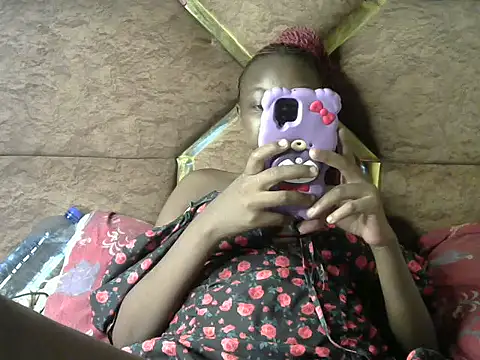 Pretty perpy online show from 04/06/26, 03:57