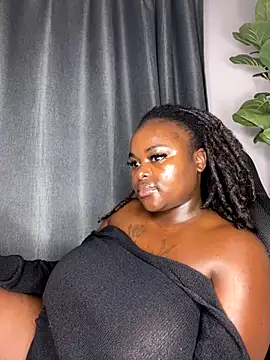 Snapshot of Honeycoco0211 chatting on 09/10/25, 08:03 Honeycoco0211 online show from 09/10/25, 08:03