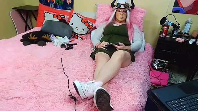 Blakelytgirl online show from 04/21/26, 05:58