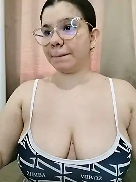 Danzel1105 online show from 12/05/25, 05:09