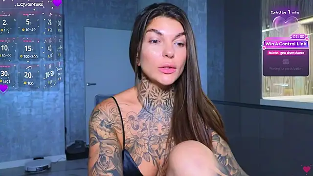 Snapshot of tattooedBabyy chatting on 01/20/25, 11:35 tattooedBabyy online show from 01/20/25, 11:35