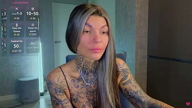 Snapshot of tattooedBabyy chatting on 09/12/25, 06:35 tattooedBabyy online show from 09/12/25, 06:35
