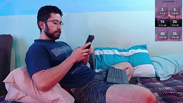 teddy foster online show from 02/11/25, 01:20