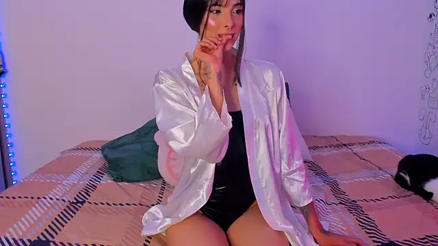 Snapshot of ChloeAddamss chatting on 06/24/26, 02:54 ChloeAddamss online show from 06/24/26, 02:54