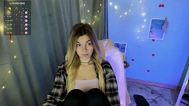 Sweet me  online show from 09/21/25, 05:53