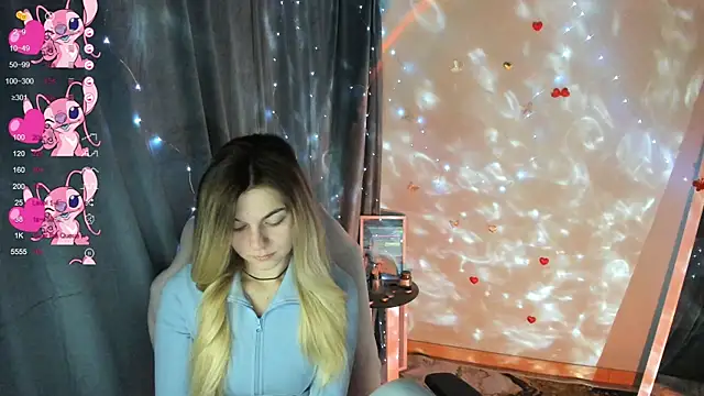 Sweet me  online show from 12/04/25, 06:55