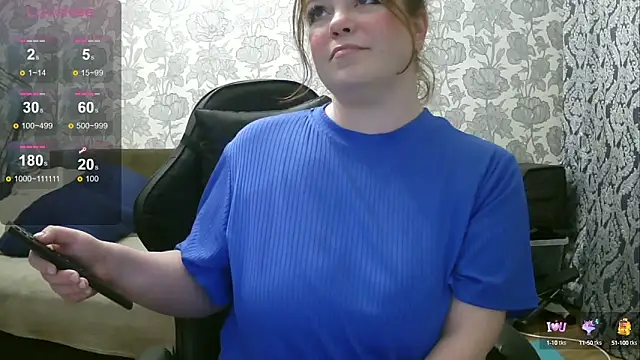 Snapshot of Sabrina_Poison chatting on 01/07/25, 03:14 Sabrina Poison online show from 01/07/25, 03:14