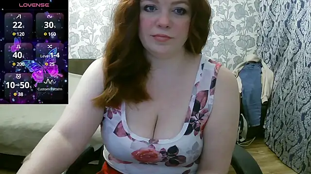 Snapshot of Sabrina_Poison chatting on 03/21/25, 03:12 Sabrina Poison online show from 03/21/25, 03:12