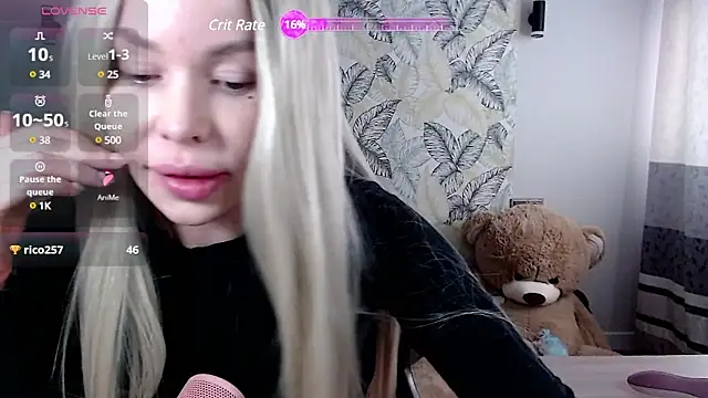 Snapshot of Marmalade_Fox chatting on 03/07/25, 04:46 Marmalade Fox online show from 03/07/25, 04:46