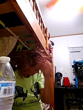 Dixiefaye Pika online show from 02/07/25, 12:42