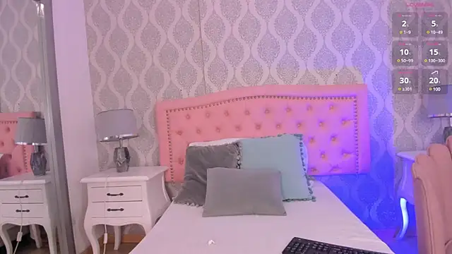 Snapshot of Valerith_Vega_ chatting on 12/23/24, 11:57 Valerith Vega online show from 12/23/24, 11:57