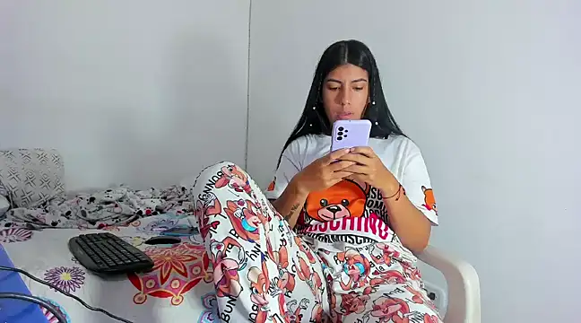 skinnyanai2 online show from 03/11/25, 02:18