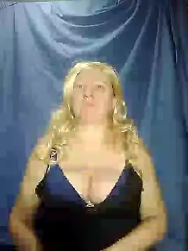 FameLara online show from 01/21/25, 11:13