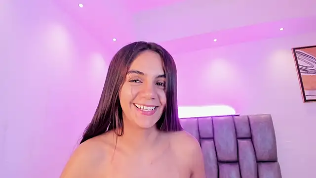 Snapshot of martina_mancini chatting on 01/29/25, 02:53 martina mancini online show from 01/29/25, 02:53
