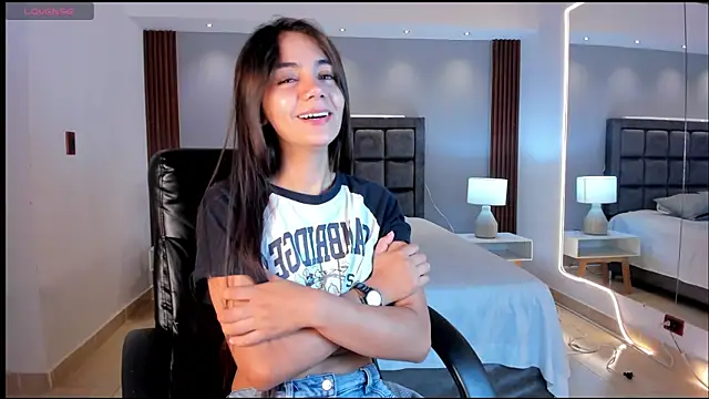Snapshot of martina_mancini chatting on 02/21/25, 01:00 martina mancini online show from 02/21/25, 01:00