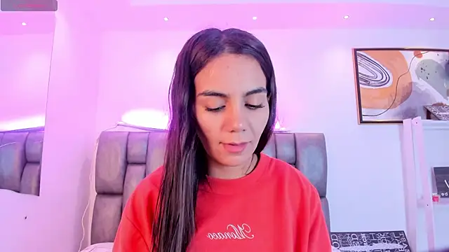 Snapshot of martina_mancini chatting on 10/15/25, 12:38 martina mancini online show from 10/15/25, 12:38