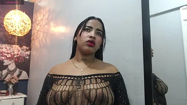 AichaBrown online show from 02/08/25, 09:36