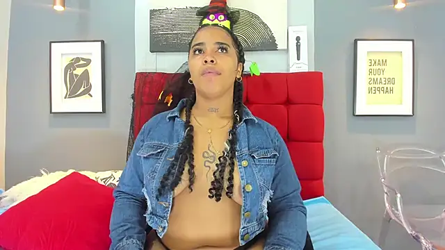 AichaBrown online show from 11/01/25, 04:25