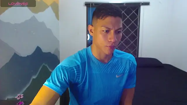 Snapshot of aalan_foxter chatting on 01/16/25, 04:07 aalan foxter online show from 01/16/25, 04:07