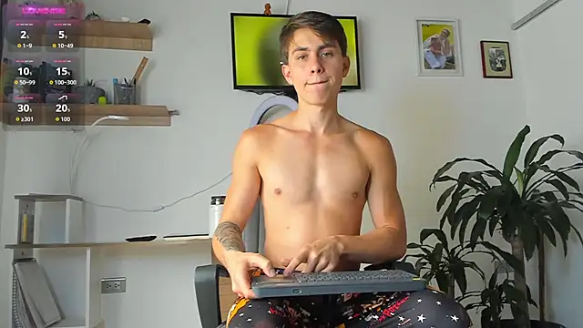 manucute 23  online show from 10/10/25, 02:16