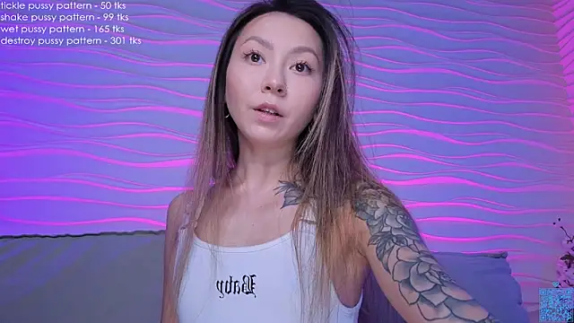 im casey online show from 04/12/26, 08:19