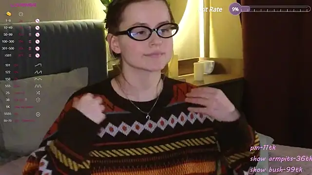 Snapshot of reb_luvng chatting on 02/04/25, 05:45 reb luvng online show from 02/04/25, 05:45