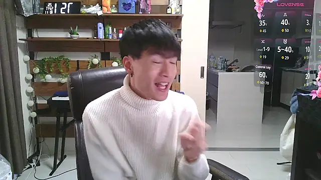 IroManager online show from 10/10/25, 10:53