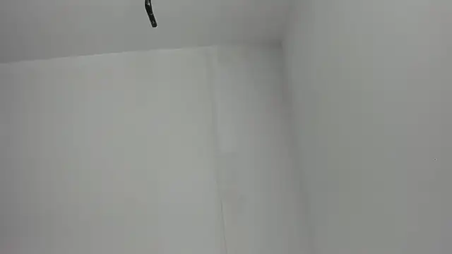 Oriana Guzman online show from 09/26/25, 11:09