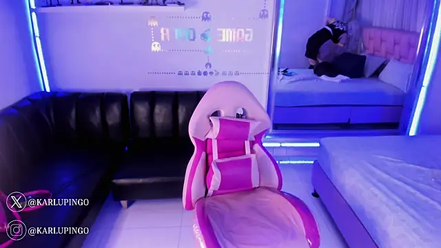 albaismynameX online show from 01/14/25, 12:14