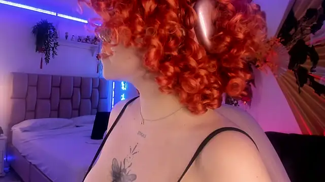 albaismynameX online show from 03/11/25, 03:23