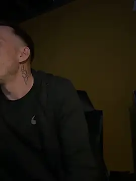 Zsombo21cm online show from 04/19/26, 04:39