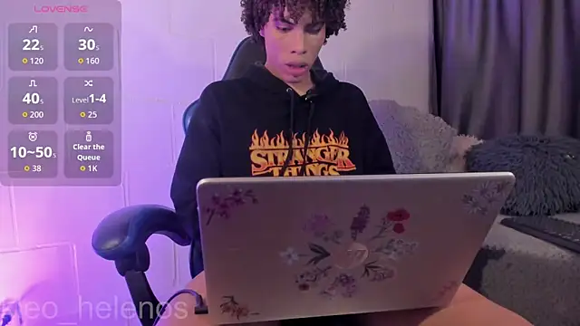 kleo helenos online show from 04/25/26, 12:24