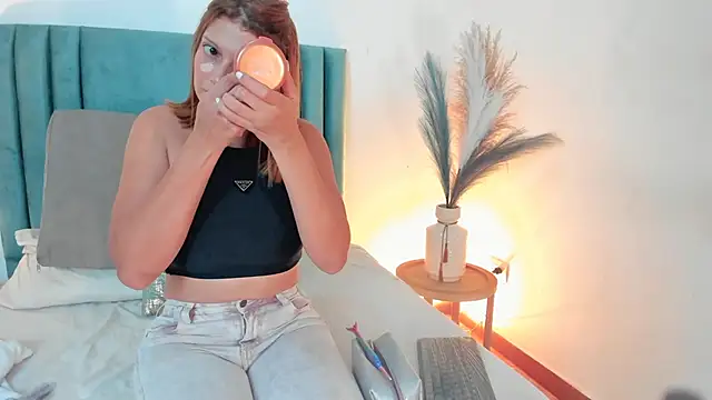 MirandaRoxx online show from 01/29/25, 06:07