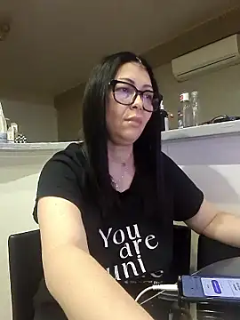 Milf Abigail online show from 01/08/26, 01:52