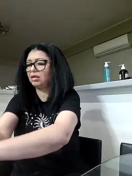 Milf Abigail online show from 03/15/26, 02:50