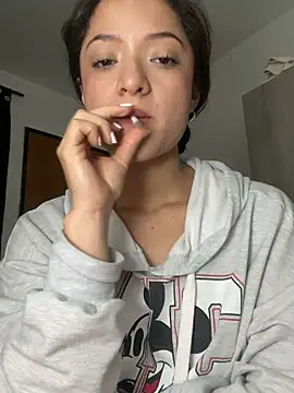 Alicia ALICIA online show from 01/05/25, 12:31