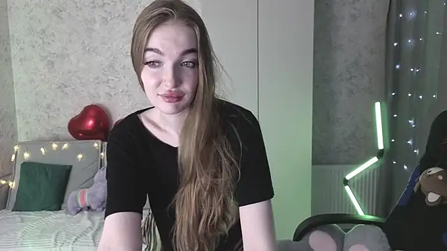 LissaCain online show from 04/11/26, 08:24