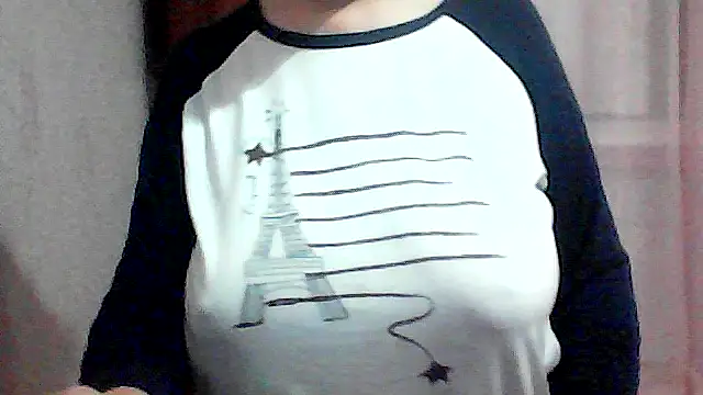 Snapshot of AnaXBerry chatting on 11/03/25, 06:53 AnaXBerry online show from 11/03/25, 06:53