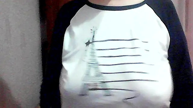 Snapshot of AnaXBerry chatting on 11/13/25, 06:40 AnaXBerry online show from 11/13/25, 06:40