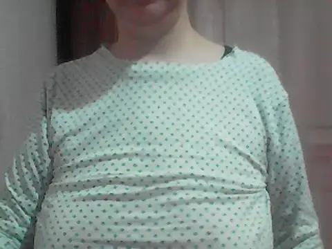 Snapshot of AnaXBerry chatting on 02/14/26, 06:37 AnaXBerry online show from 02/14/26, 06:37