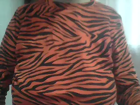 Snapshot of AnaXBerry chatting on 02/26/26, 06:12 AnaXBerry online show from 02/26/26, 06:12