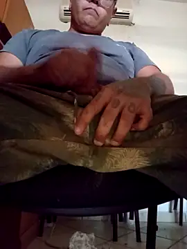 AlanDickson online show from 09/15/25, 09:04