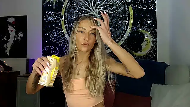 SexxyLiviaa online show from 02/18/25, 04:04