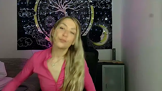 SexxyLiviaa online show from 04/04/26, 02:21