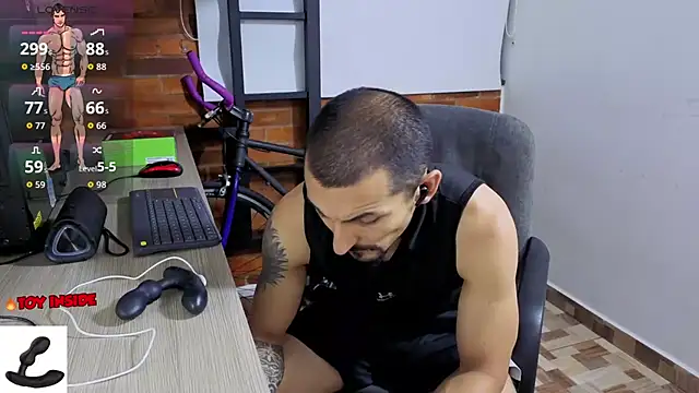 Marck Muscle online show from 03/11/26, 01:22