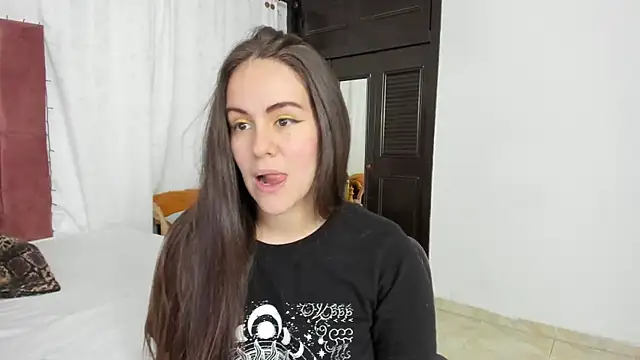 Snapshot of AURORA_FRANKLIN chatting on 02/22/25, 01:24 AURORA FRANKLIN online show from 02/22/25, 01:24